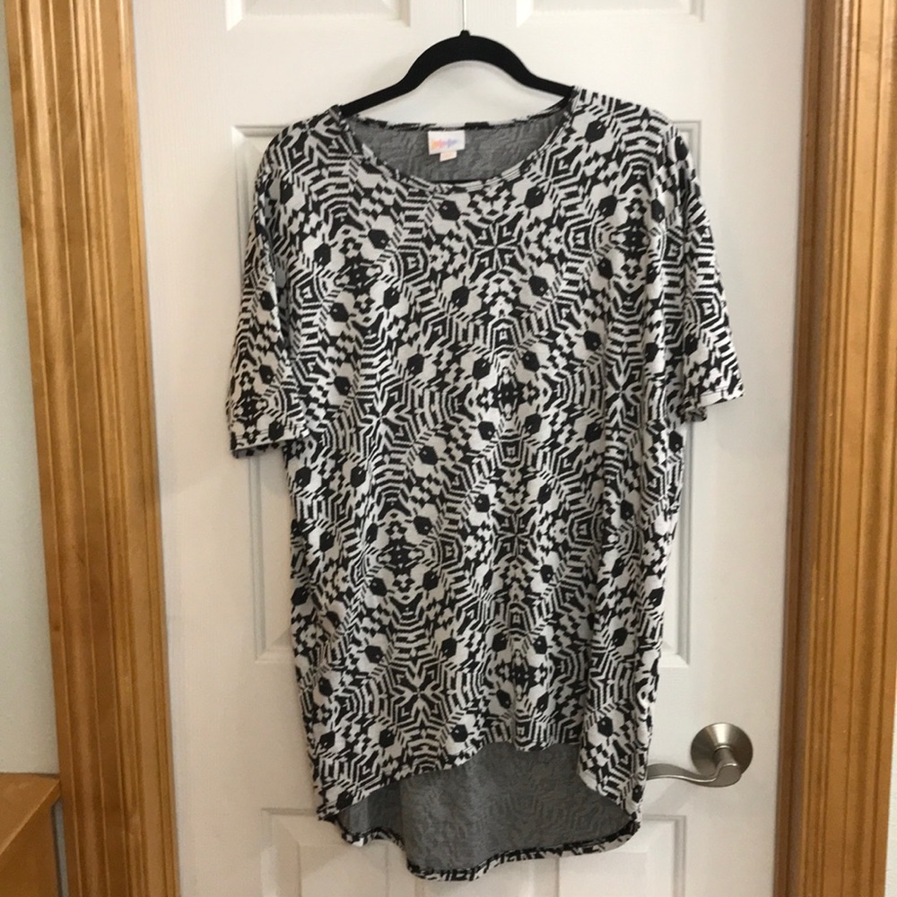 LulaRoe Irma Tunic